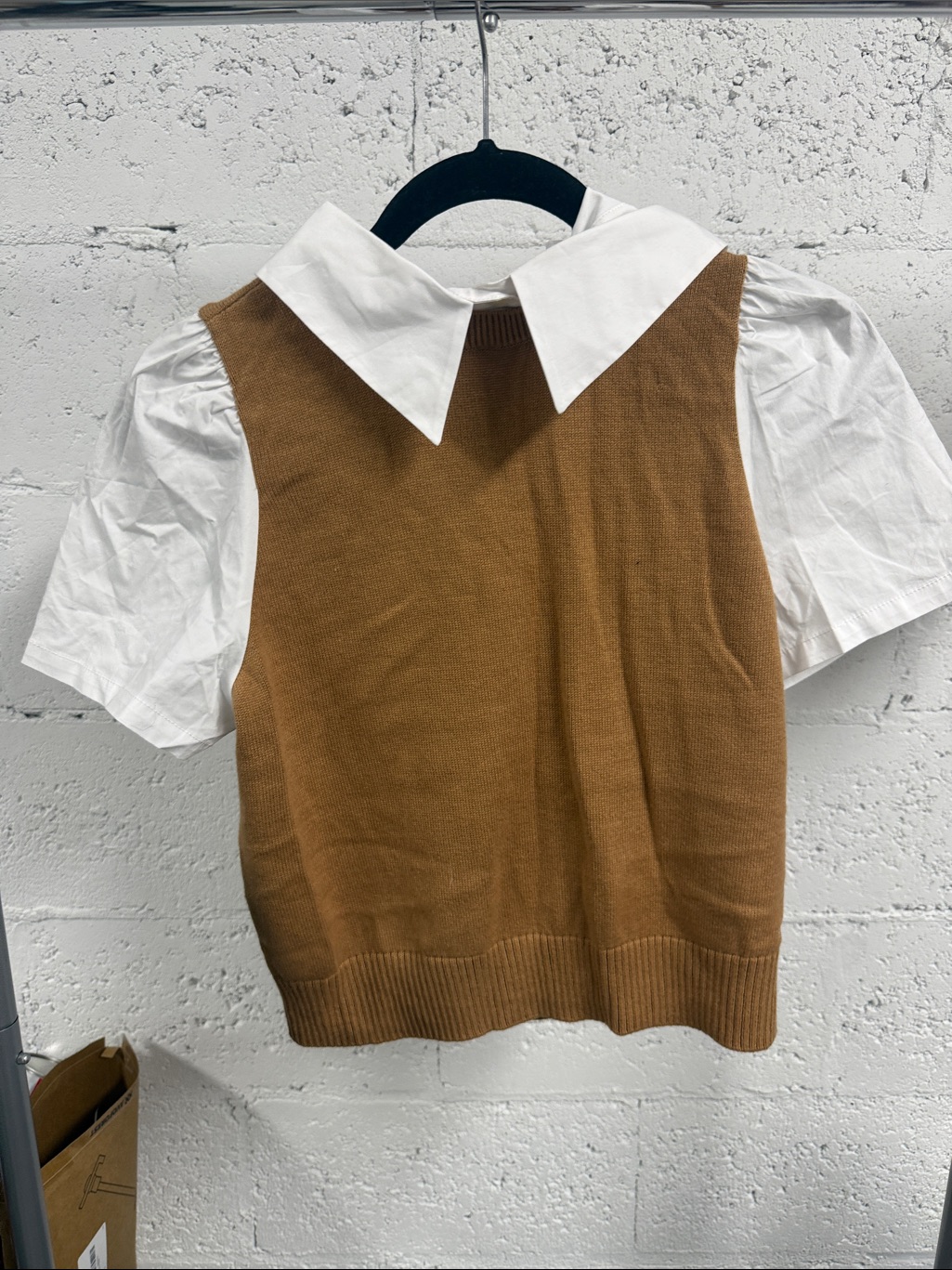 Staud Tan & White Short Puff Sleeve Layered Vest With White Collar - Caramel Xs